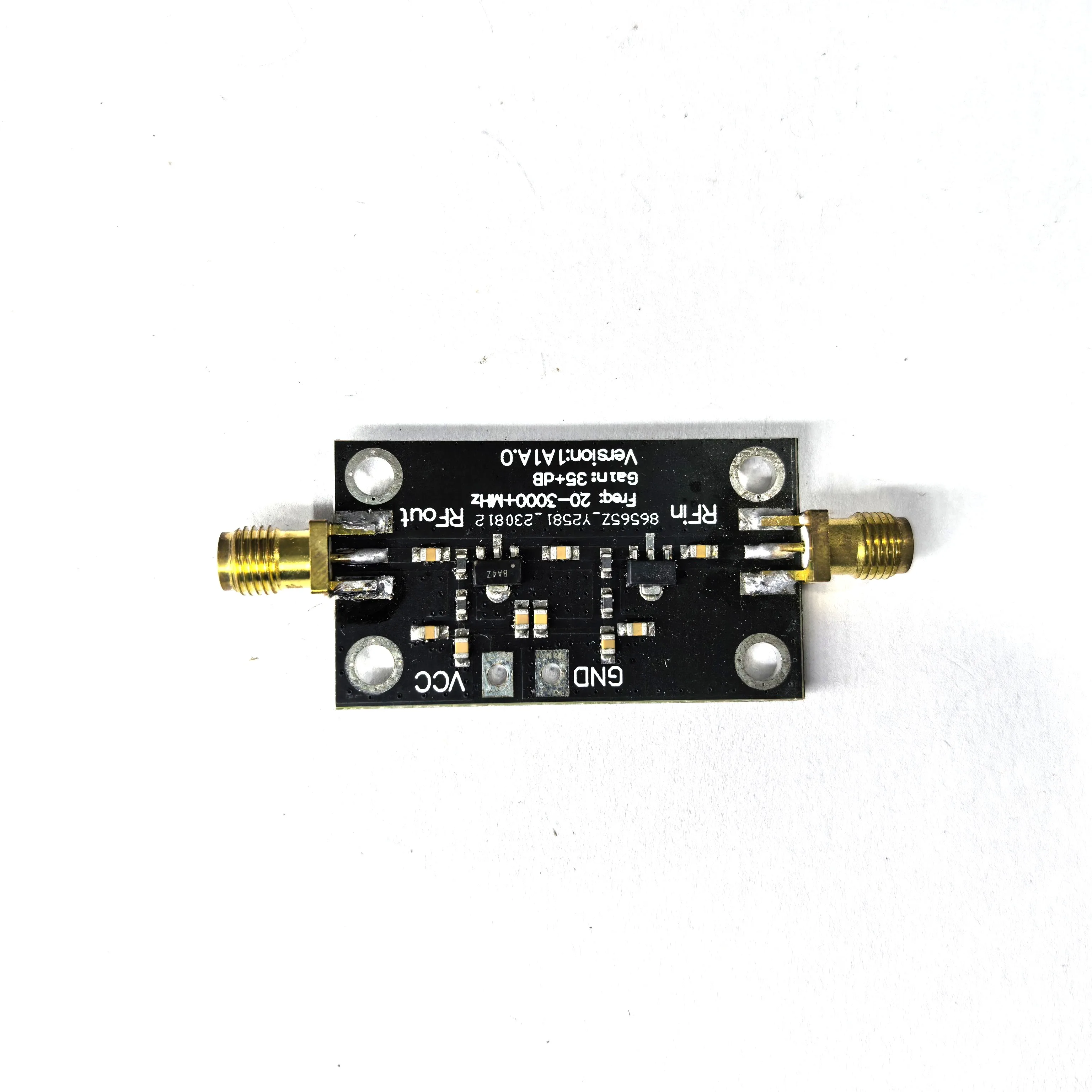 Gain RF Broadband Amplifier Module for FM HF VHF/UHF 50Ω ubs High Frequency Amplifier Board Gain Module 20-3000MHz 35dB