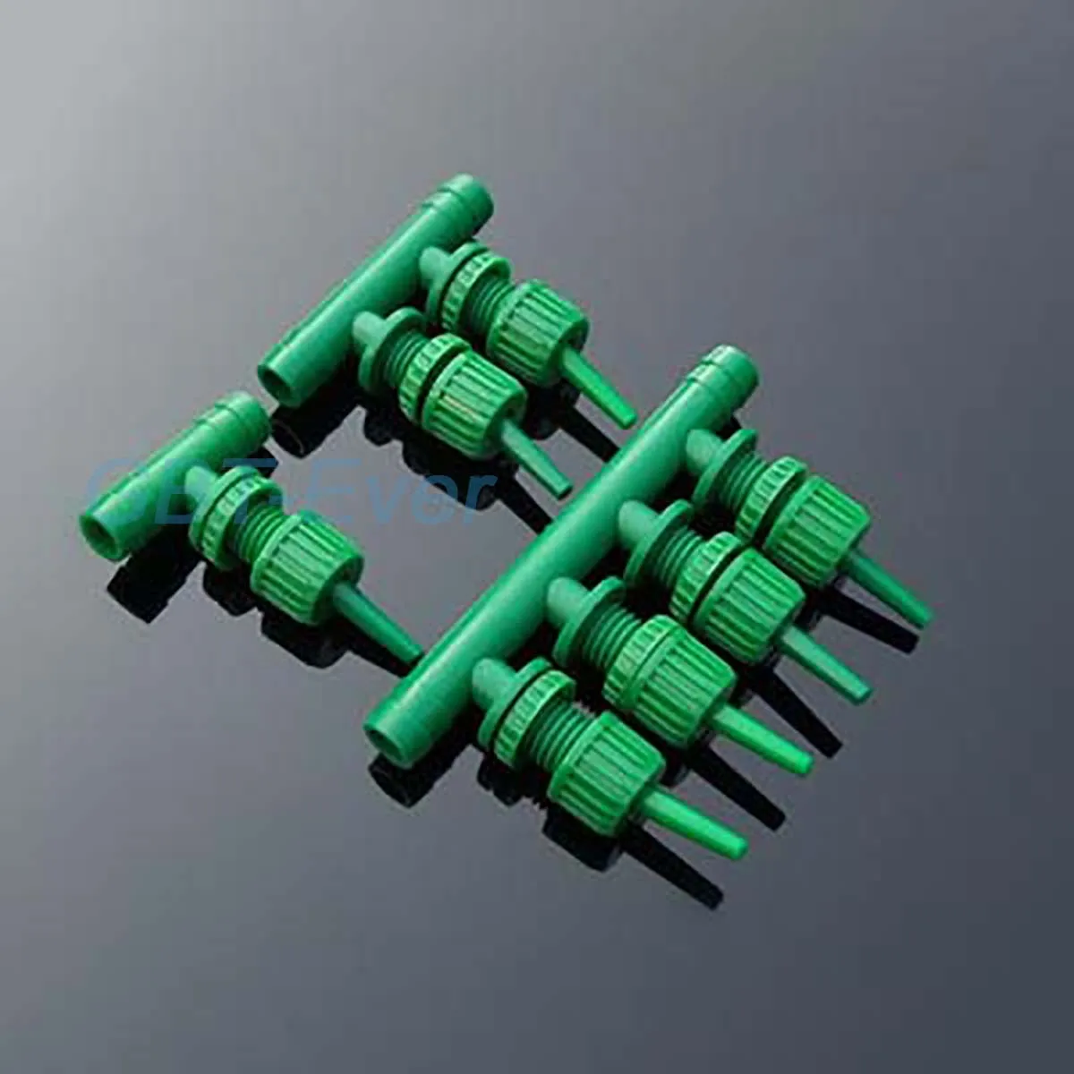 

1Pcs 10mm Garden Irrigation Nozzle Green Adjustable Dripper Watering Sprinkler Emitter Micro Drip Balcony Yard Greenhouse