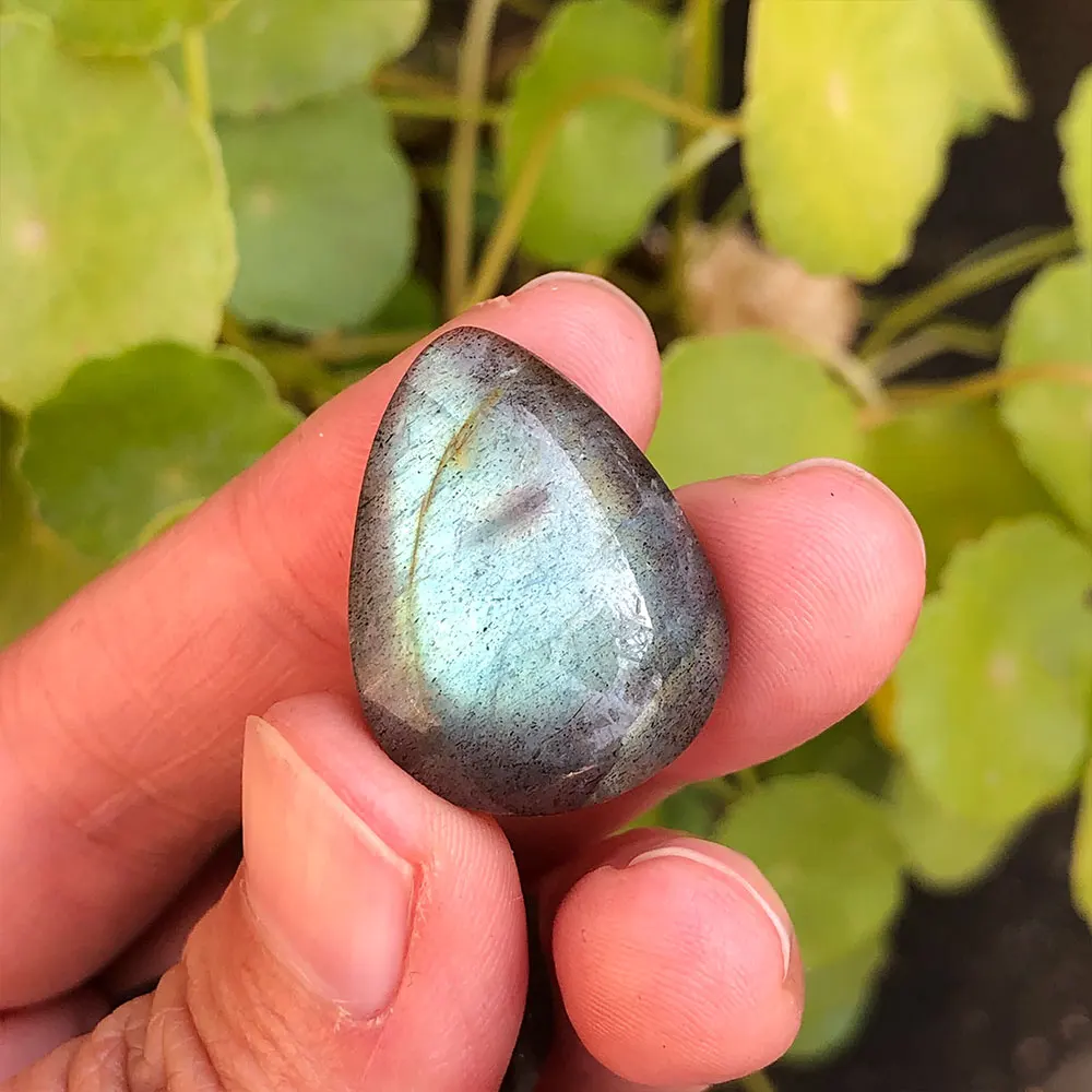 Natural Stone Labradorite Teardrop Grey Moonstone Crystals Carvings Crystal Stone Mineral Quartz Gemstone Home Decoration DIY