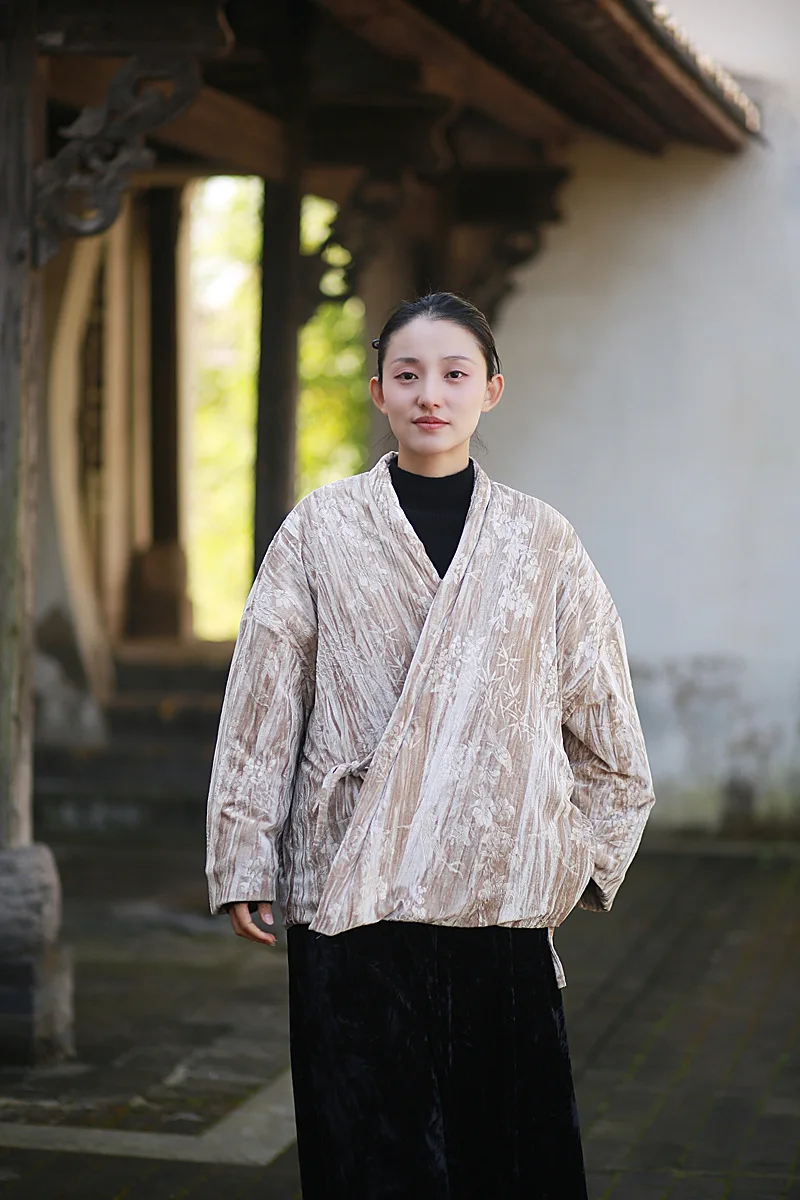 

TIYIHAILEY Women Full Sleeve Short Thick Outerwear V-Neck Lace Up Jacket Velvet Black Warm Coats Chinese Style Printed Ladies