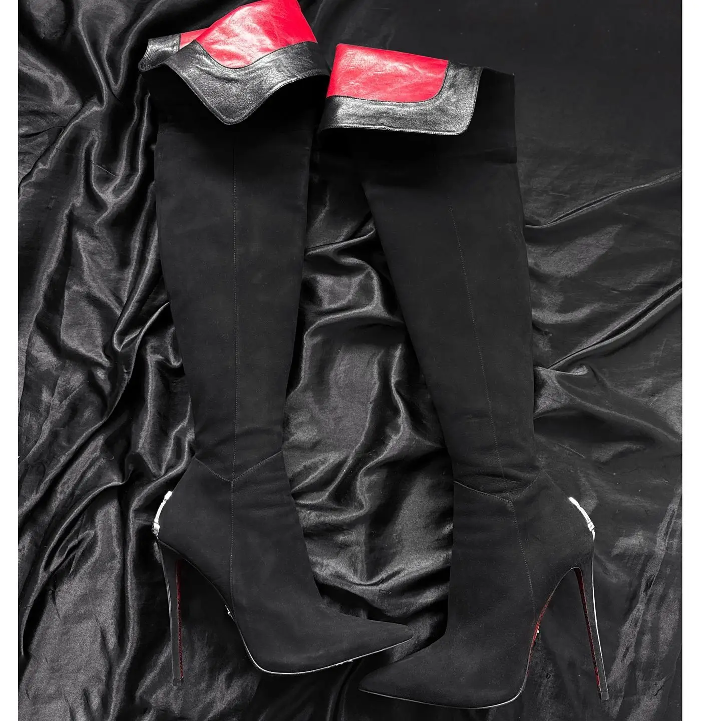 2025 جديد جلد الغزال الأسود فوق الركبة أحذية النساء مدبب تو مصمم المعادن عالية الكعب أحذية طويلة حفلة الفخذ أحذية عالية للنساء #4