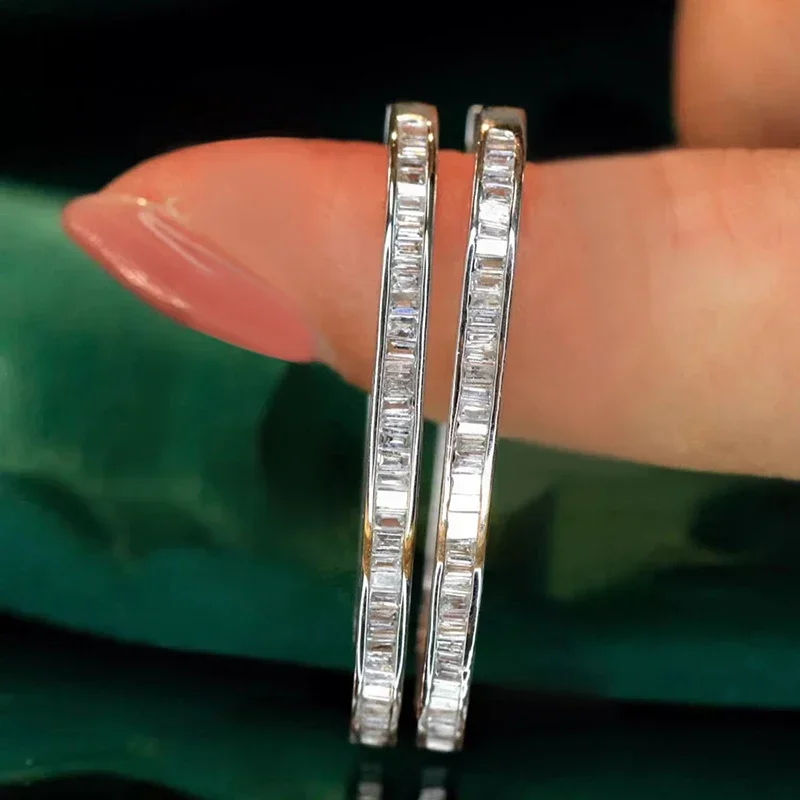 Huitan Opulent Big Circle Hoop Earrings for Women Dazzling Cubic Zirconia Ear Accessories Fashion Jewelry for Anniversary Party