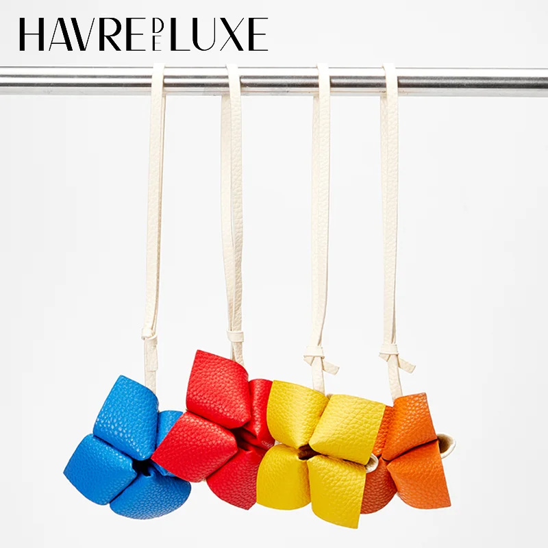 

Versatile leather bag charm for women bag fashion creative interesting healing style exquisite high-end bag accessories