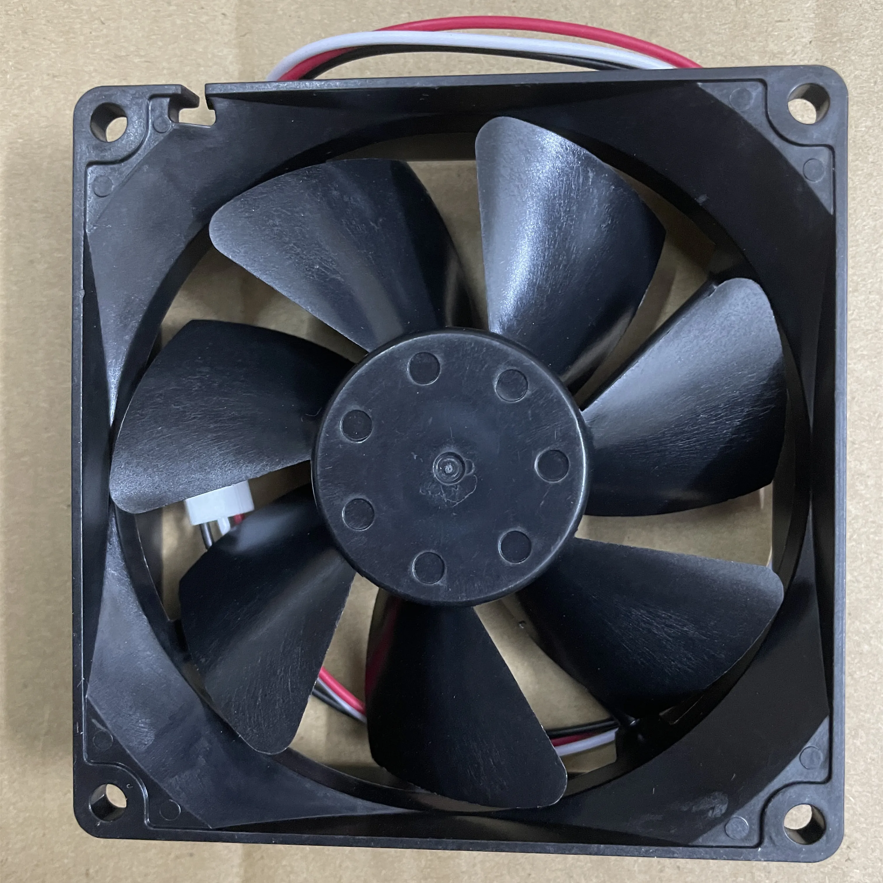 새로운 오리지널 3610KL-05W-B59 24V 0.20A 9225 92x92x25mm 냉각 팬 라디에이터