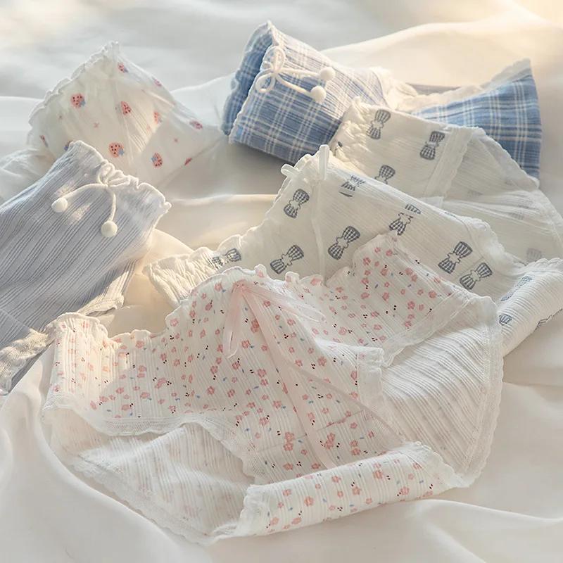

Soft Cotton Panties Girls Briefs Sexy Women Breathable Female Underpants Mid Waist Panty Ladies Shorts Small Floral Pattern