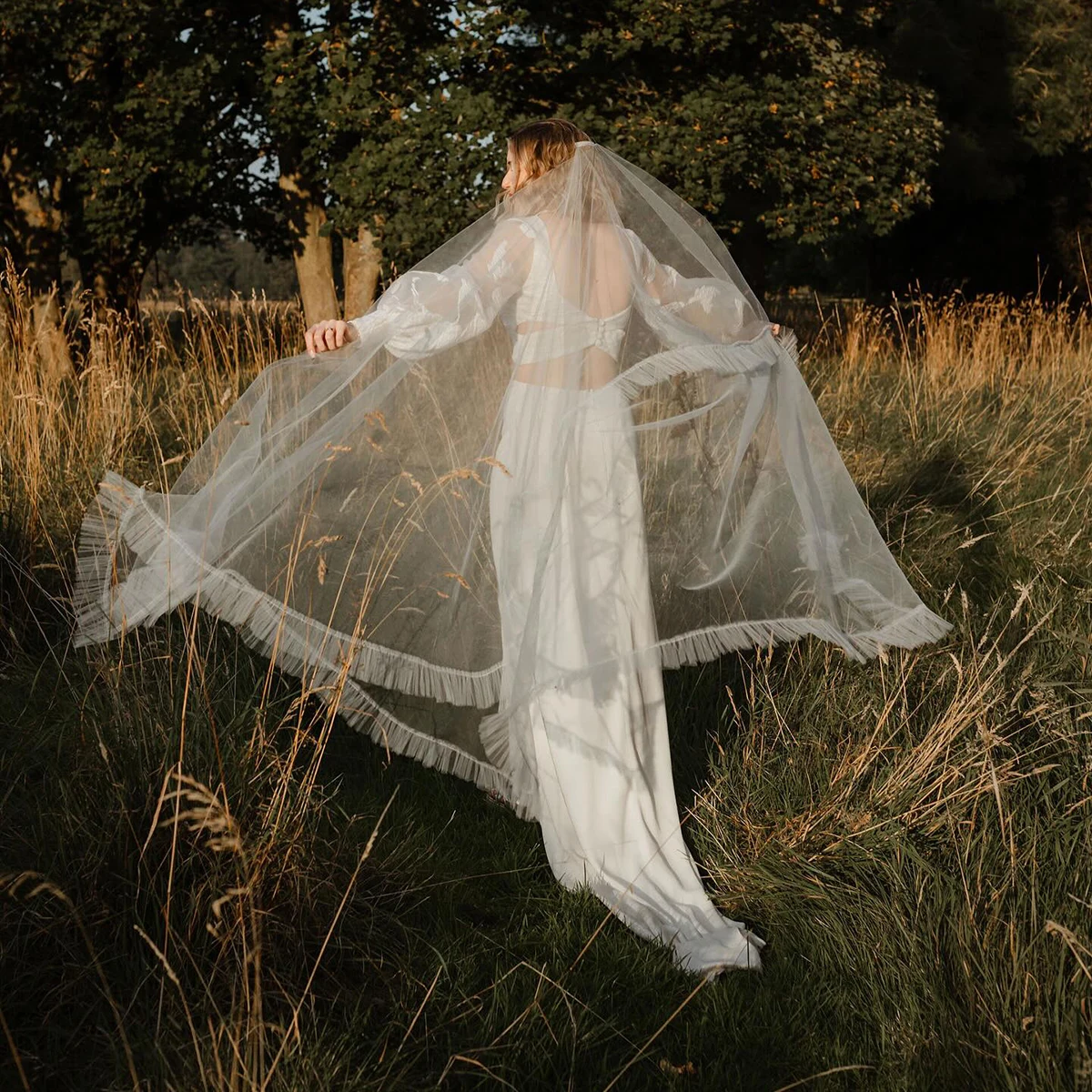 Voile de mariage en tulle à ourlet à volants avec fard à joues, personnalisé, une couche, voile de mariage en maille ivoire de 2 mètres de long avec peigne