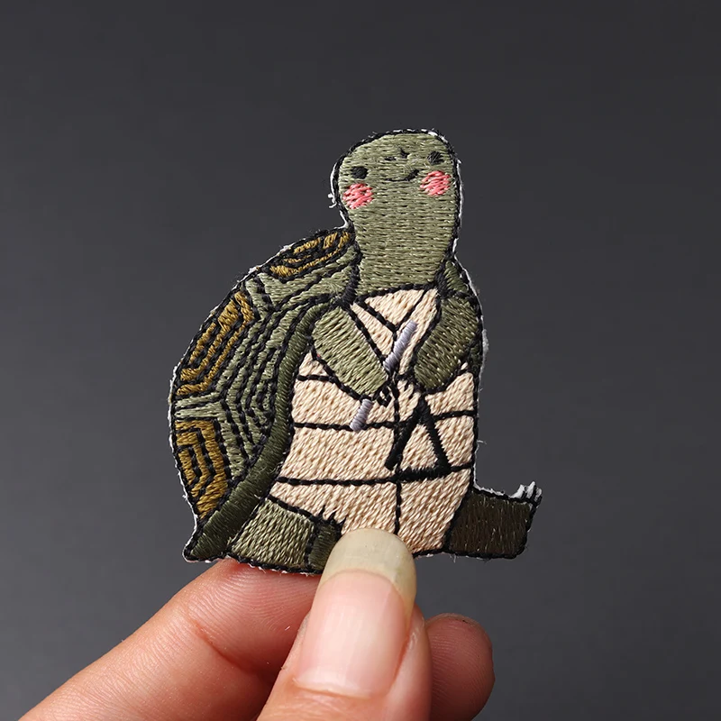 Turtle size: 4.7x4.2cm Patches Sewing On Embroidered Applique Fabric for Jacket Badge Clothes Stickers Patch