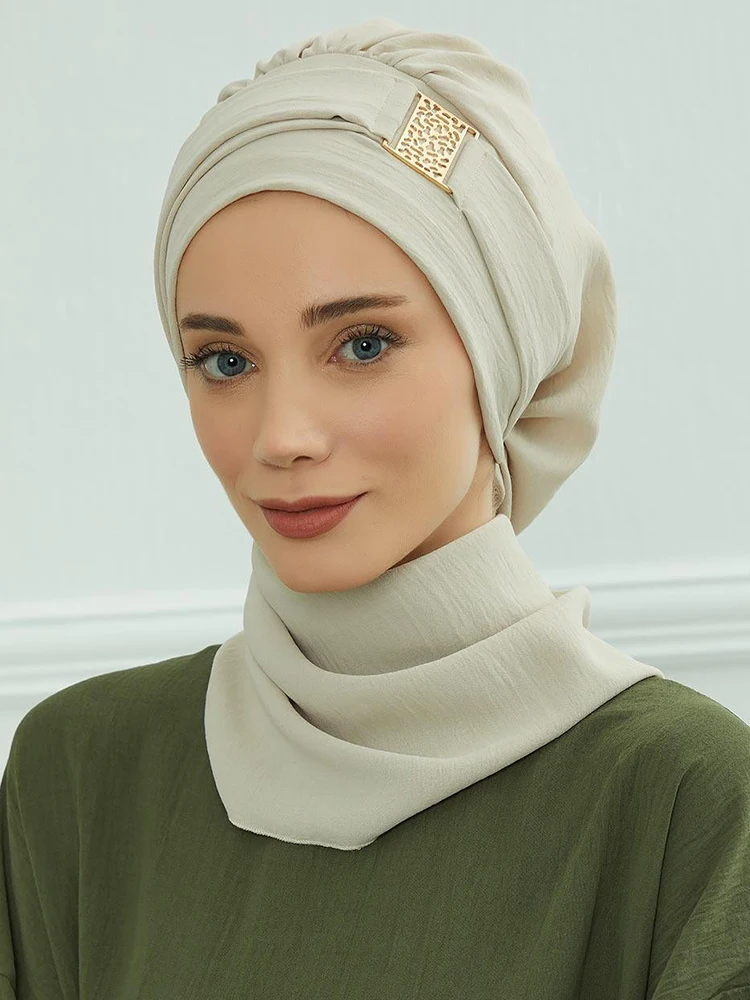 Turban Hijab instantané pour femmes musulmanes, bandeau de sauna pour dames, élégant et uni, design en métal