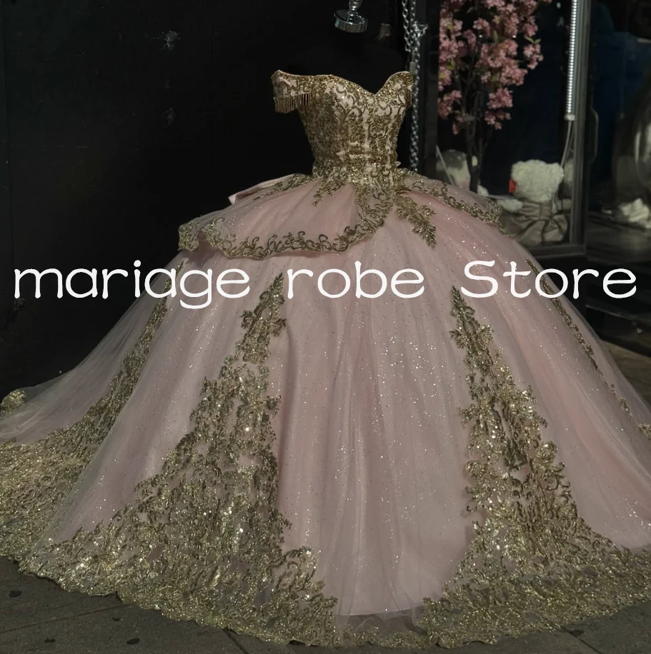 Rose Rose scintillant princesse Quinceanera robes épaules dénudées Applique Gillter Charro personnalisé Corset robes de 15 ans