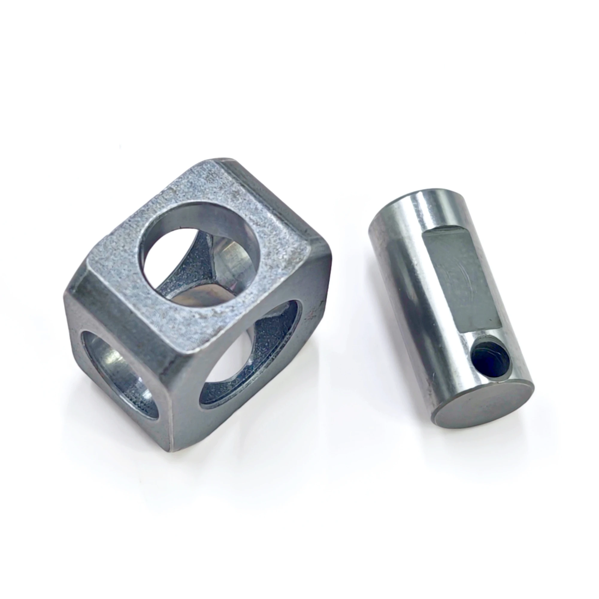 Cross Bushing Gear Shaft for CFmoto 400 450 191Q 500S 520 500HO 550 191R 600 625 191S 800XC 850 1000 Q800-313001 Q820-333008