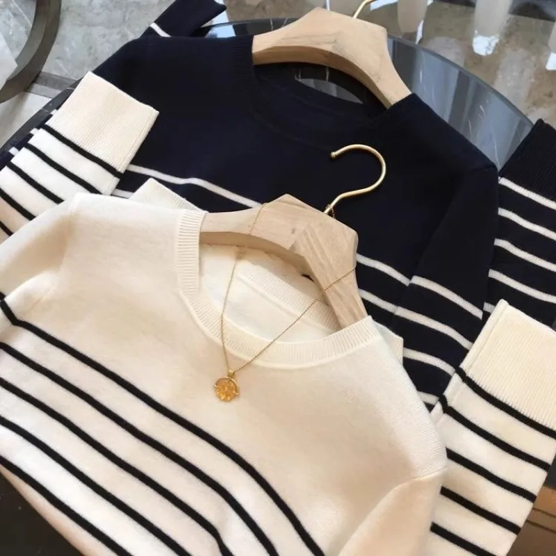 Autumn and Winter Women\'s Pullover Round Neck Stripe Contrast Screw Thread Long Sleeve Sweater Knit Fashion Casual Elegant Tops