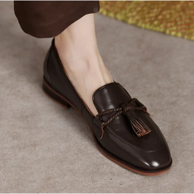 

Retro British Style Square Head Women's Loafers Shoes New Style Tassel Comfortable Single Shoes Women Brown Leather Shoes