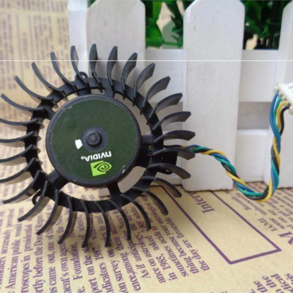 PLB05010S12H-3 파워로직 DC용 냉각 팬, 4 선, 12V, 0.27A, 55x55x13mm