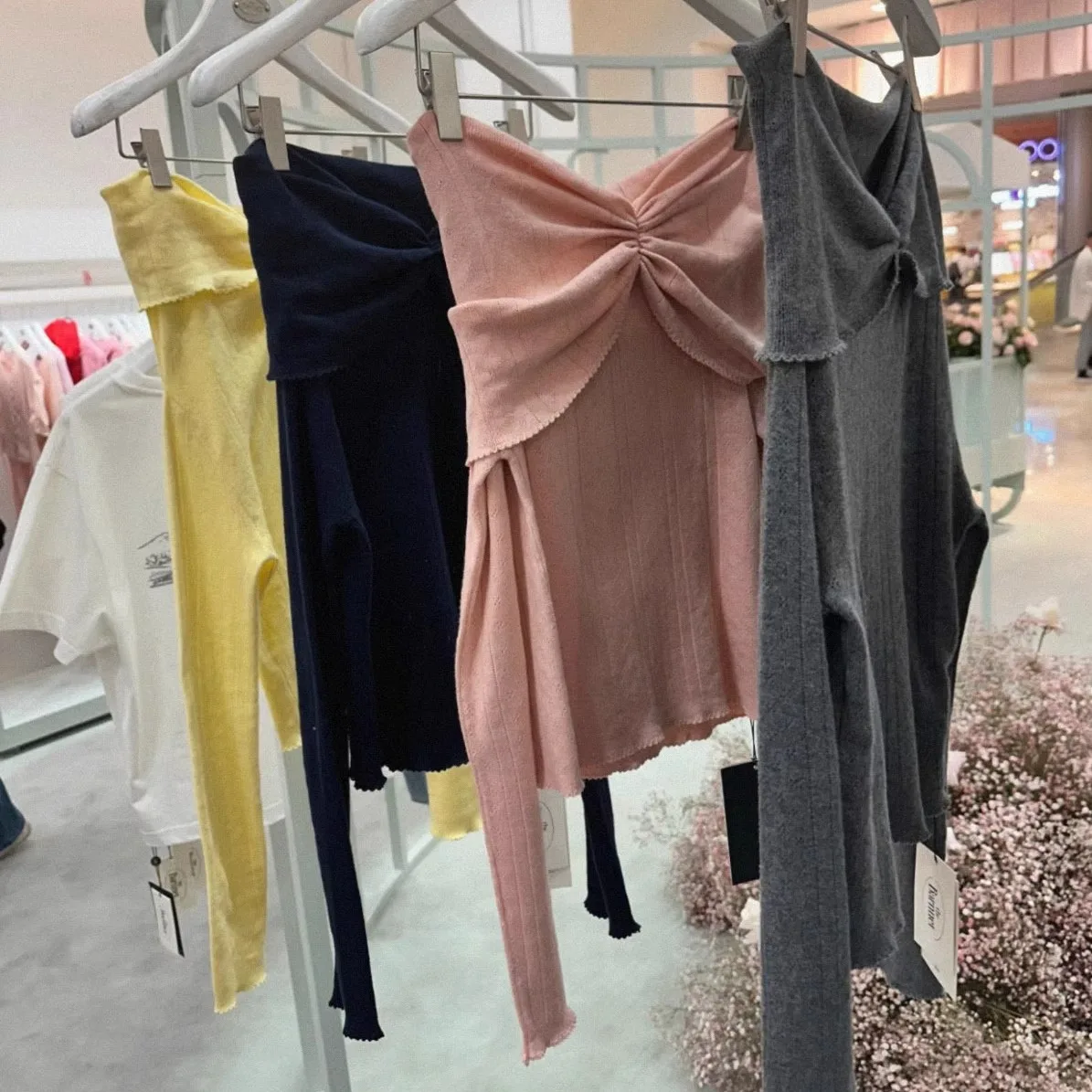 TheBarnet レディース ニット セーター バタフライ ノット ワンショルダー 薄手 スイート スタイル 長袖 ショート丈 オーバーヘッド ドレス