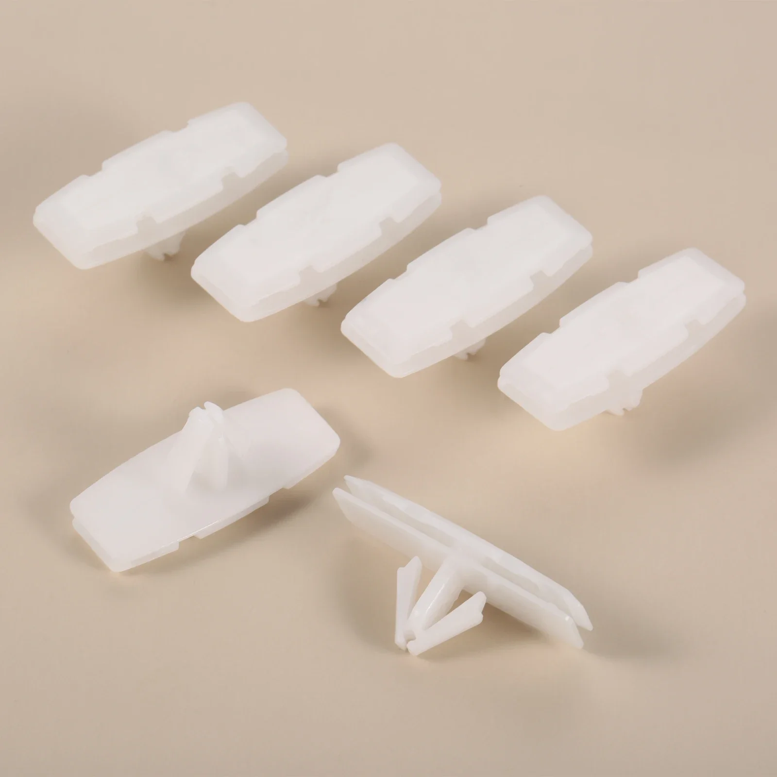 6Pcs Plastic Car Fe…