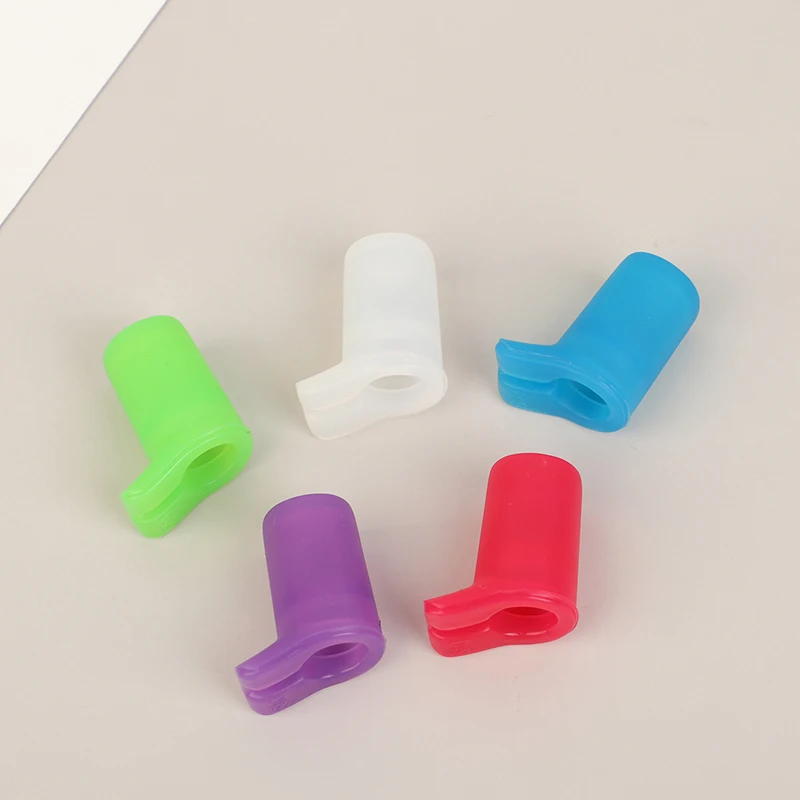 Valvola di ricambio in Silicone di alta qualità per cammello Bak bottiglia d'acqua per bambini ugello di aspirazione a più colori