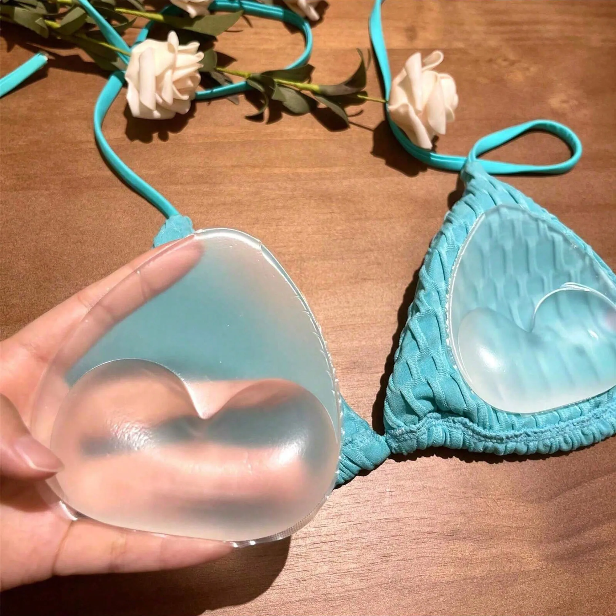 1 Pair of Invisible Bikini Self-Adhesive Thickeneded Inserts Waterproof Bra Cute Strapless Triangle Silicone Breast Pads Breast Lift Push-Up Silicone Bra Inserts image 2