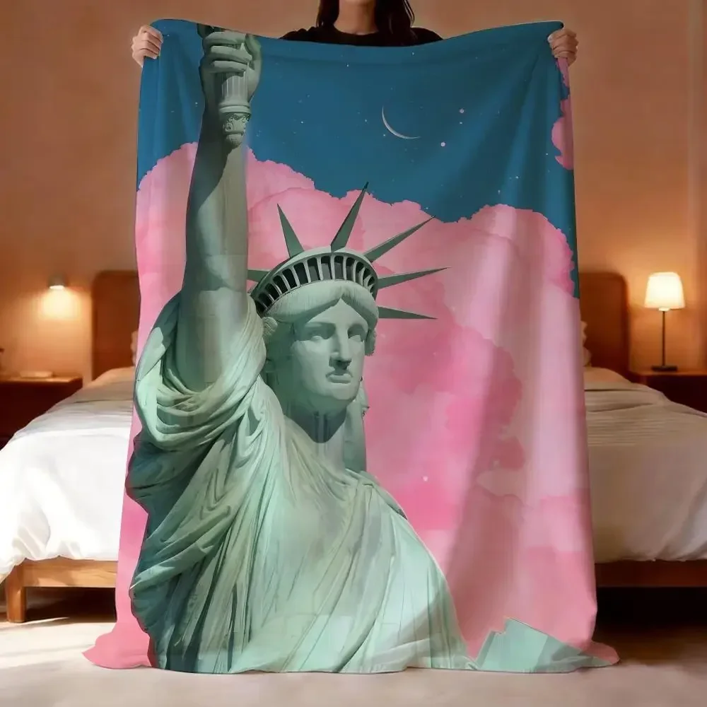 Statue of Liberty Throw Lightweight  Flannel Blanket Soft Skin-friendly for Summer Cooling