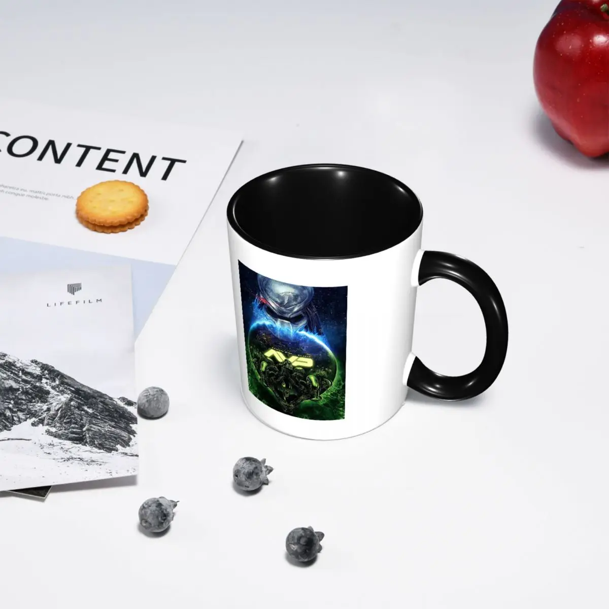 Alien Vs Predator Horror Science Fiction Comics Mug Funny Ceramic Coffee Cups Tea Mugs Milk Cup Drinkware Gift for Friends