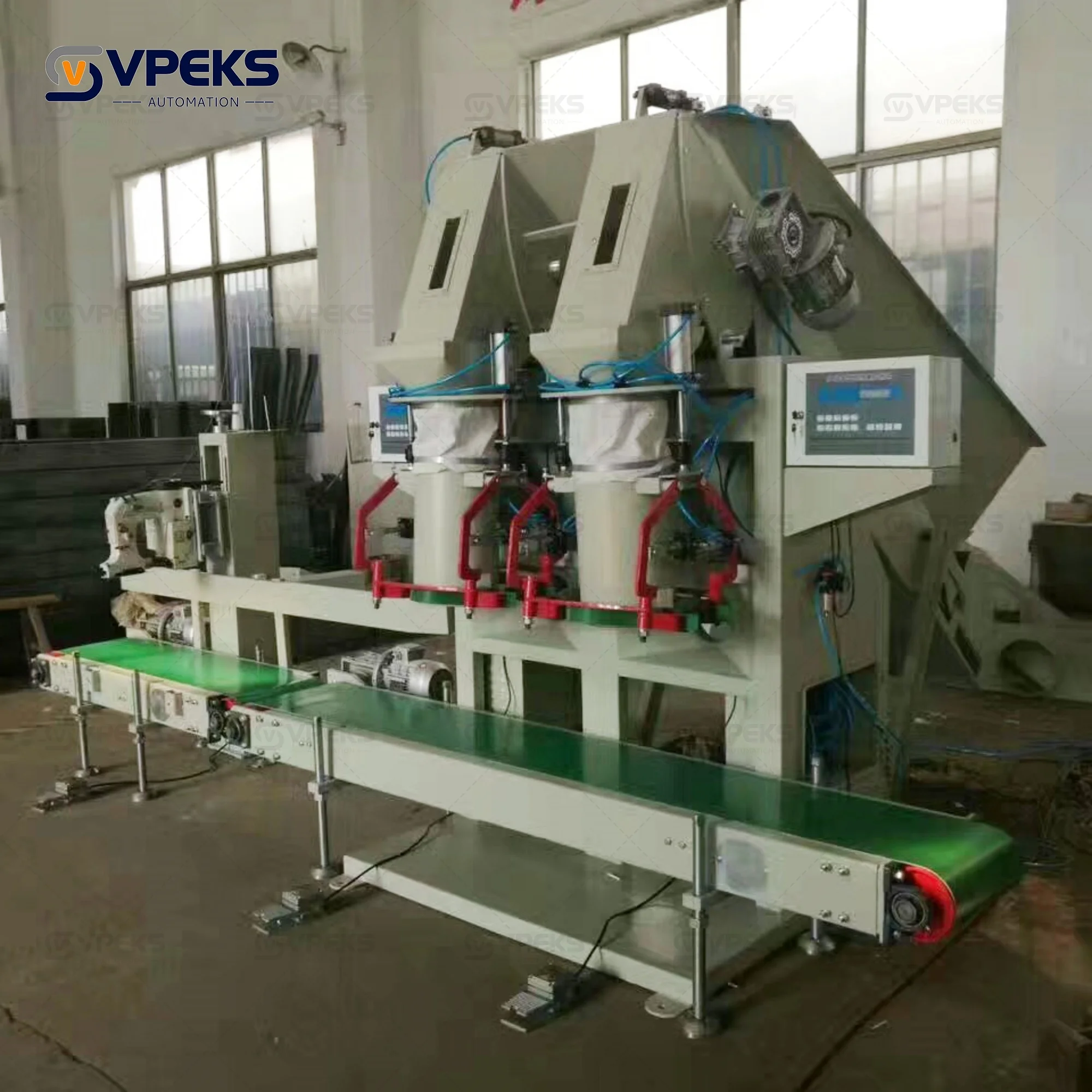 2kg 3kg 5kg Coal Weighing and Filling Machine Charcoal Lump Briquette Packing Machine