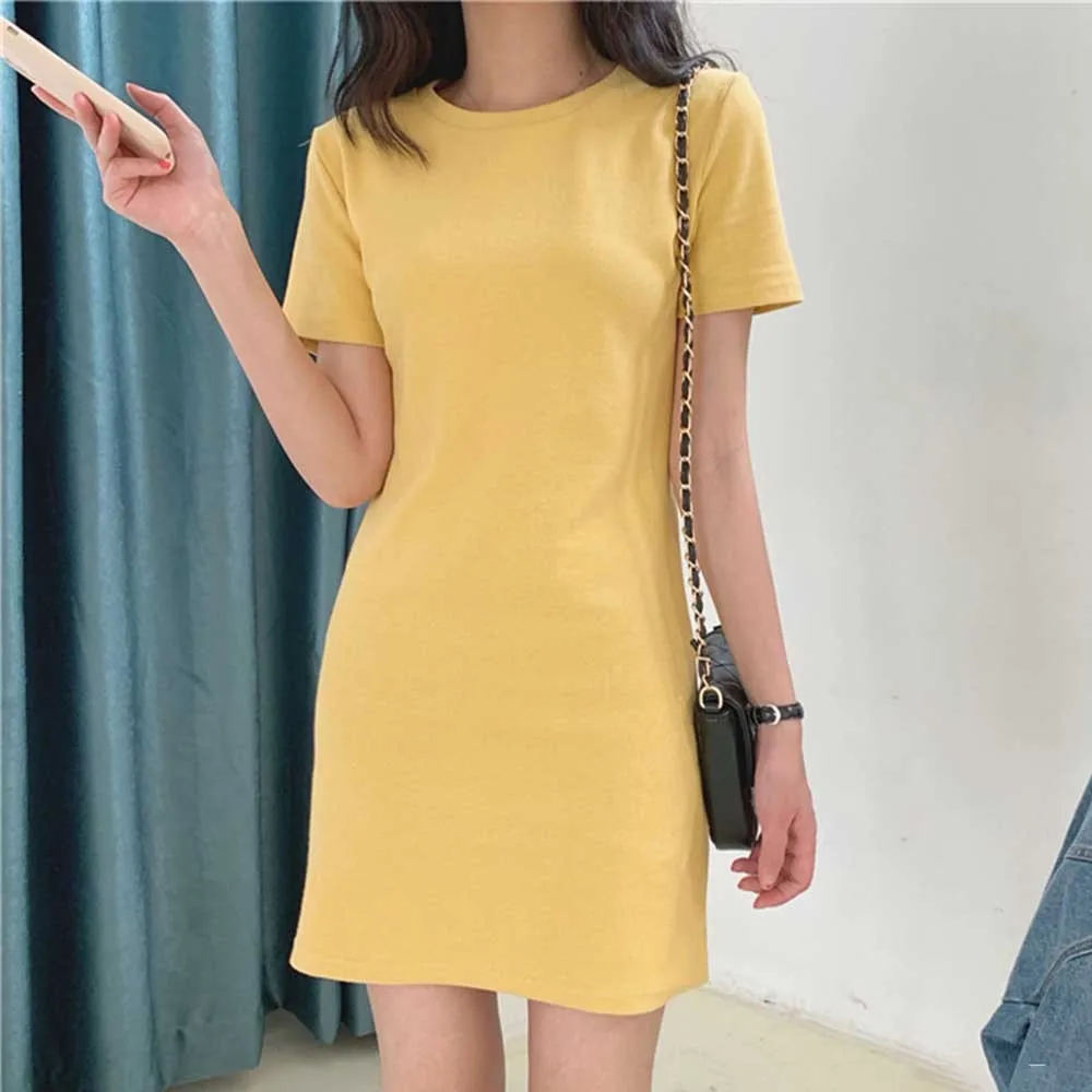 فستان تي شيرت نسائي صيفي قصير الأكمام بألوان الحلوى - فستان بوليستر متوسط الطول للارتداء الكاجوال، مقاسات من M إلى 2XL