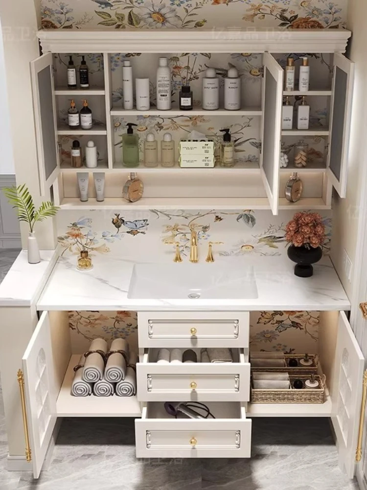 

Французский роскошный шкаф для ванной из массива дерева с интегрированной керамической раковиной, комбинация с бесшовной раковиной из ретро-каменной плиты.