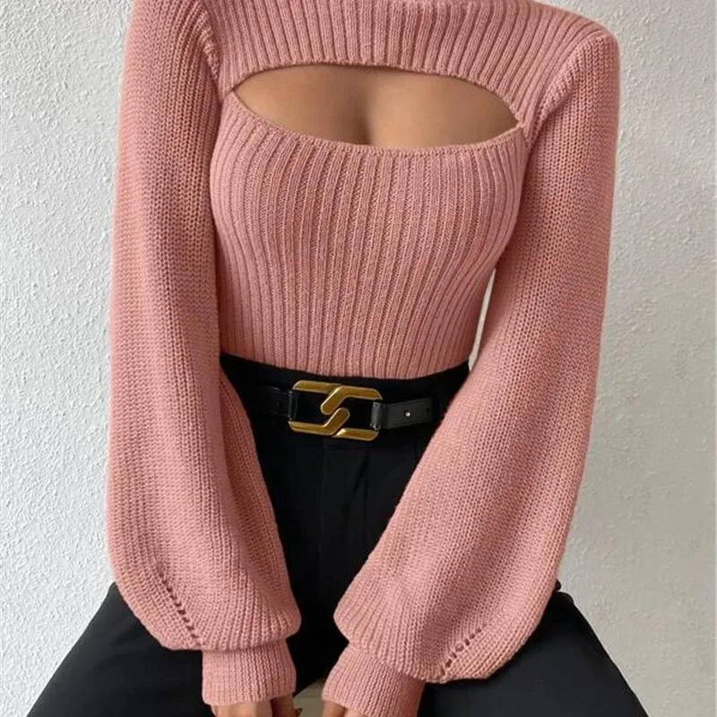 2025 جديد الشتاء الياقة المدورة جوفاء التدريجي سترة ملابس نسائية أعلى الصدر جوفاء التدريجي سترة مثيرة تصميم مثير فضفاض مطابقة