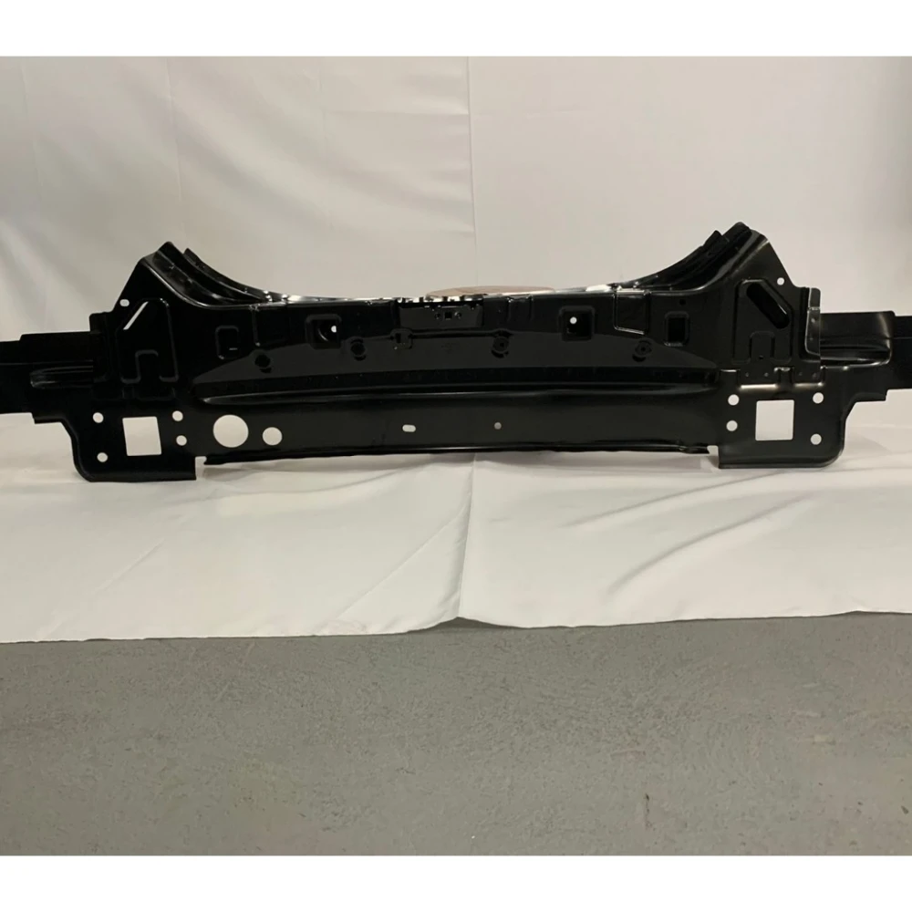 

Задняя панель для Mercedes Benz C-Class W205 OEM 2056404000