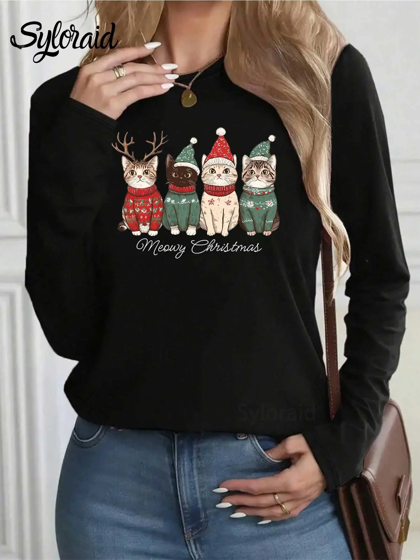 เสื้อยืดแขนยาวผู้หญิงลายแมว Meowy Christmas เสื้อยืดแฟชั่นคอกลมลำลอง