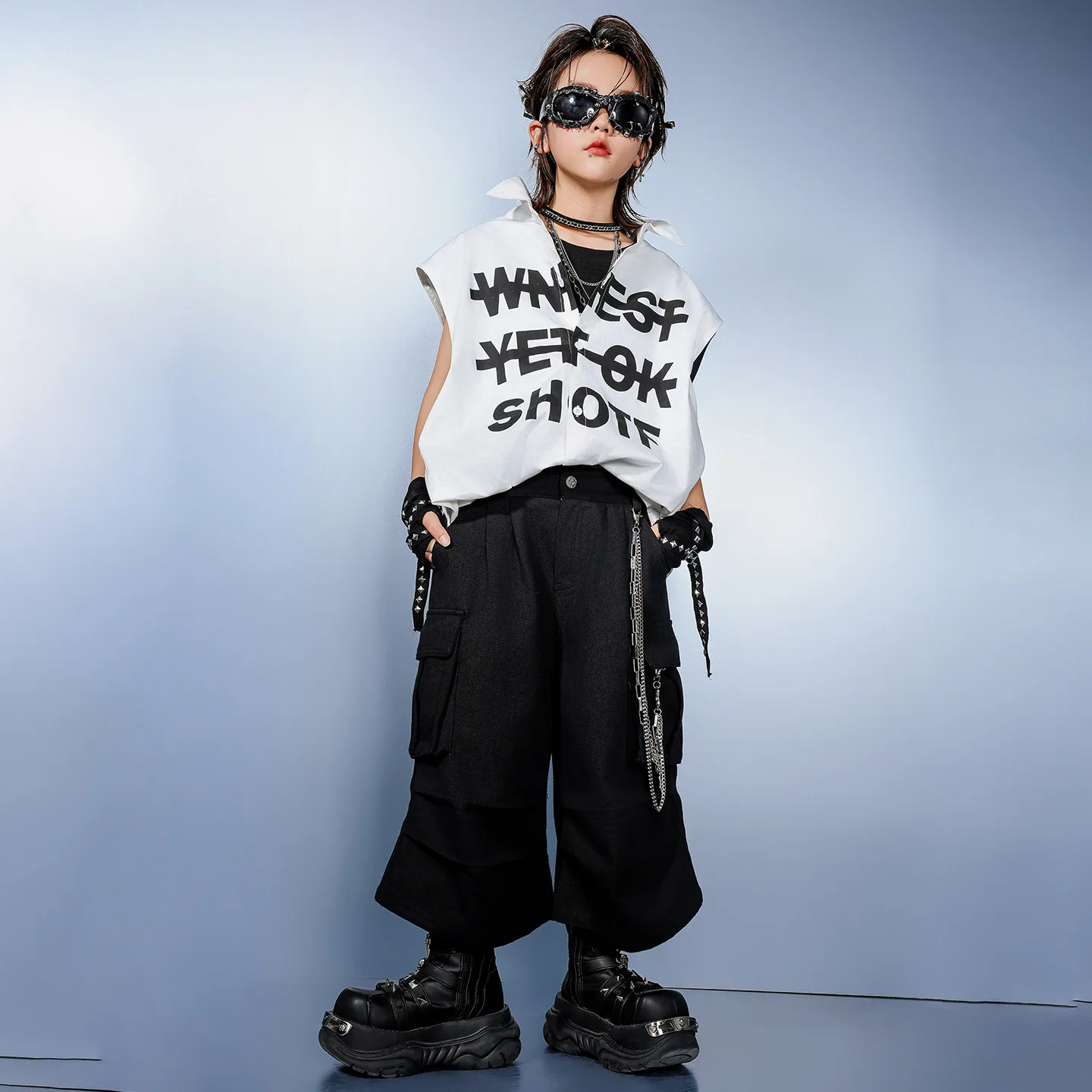 

Kid Kpop Hip Hop Clothing White Sleeveless Shirt Lapel Tank Black Cargo Shorts Middle Pants for Girl Boy Dance Costumes Clothes