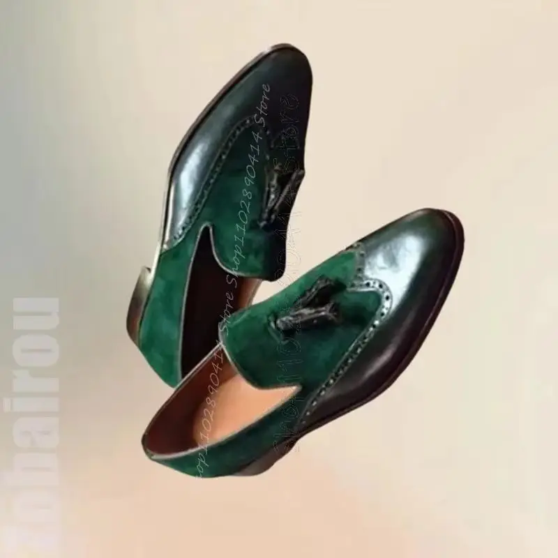 

Green Patchwork Carving Design Tassels Decor Loafers Fashion Slip On Men Shoes Luxurious Handmade Party Banquet Men Casual Shoes