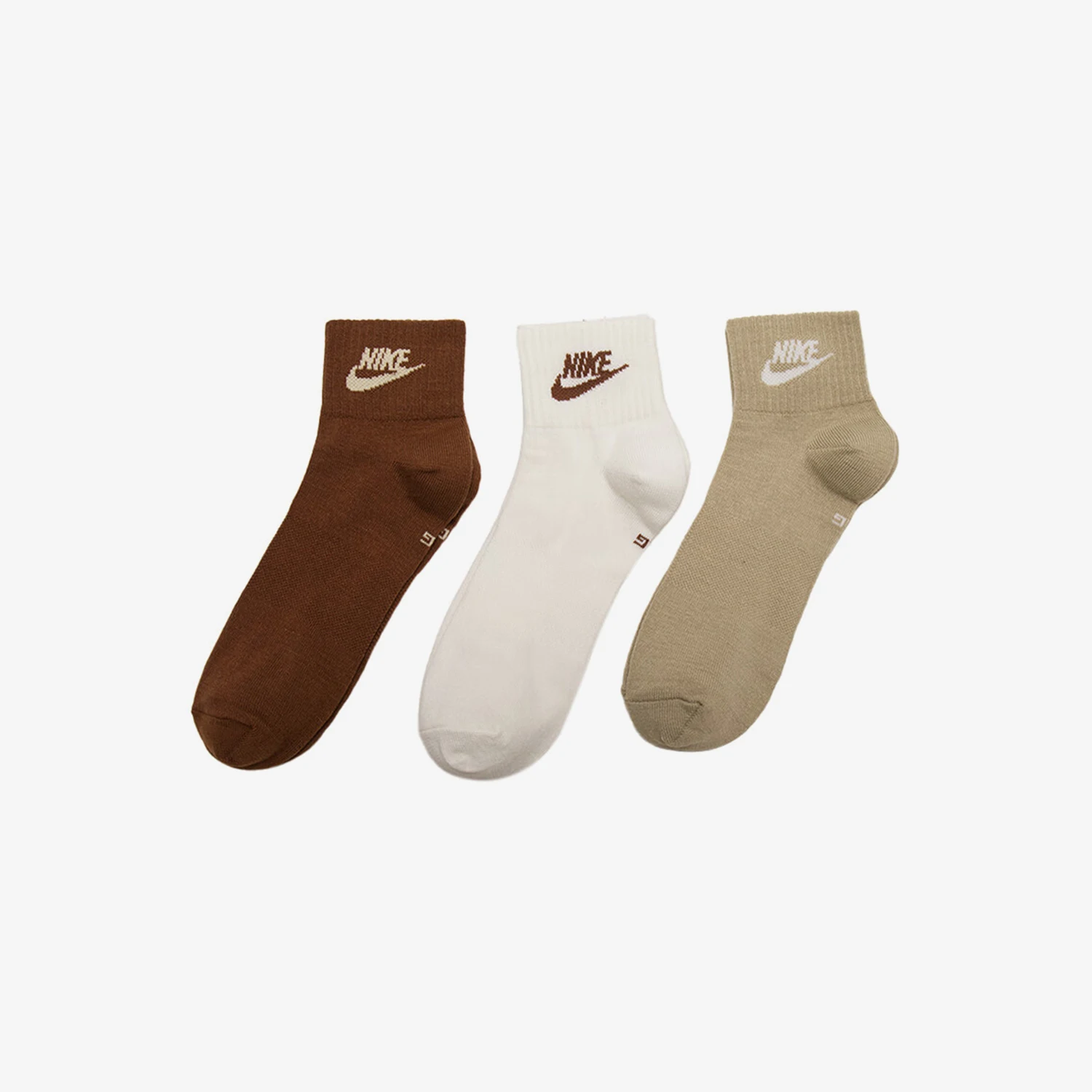 

Nike genuine Summer Men's and Women's Casual Sports Socks Three Pair Set DX5074-904