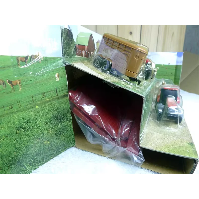 Diecast ERTL Scala 1:64 FARM TOY Trattore Fattoria Casa In Lega Modello di Auto Da Collezione Giocattolo Regalo Souvenir Display Ornamento