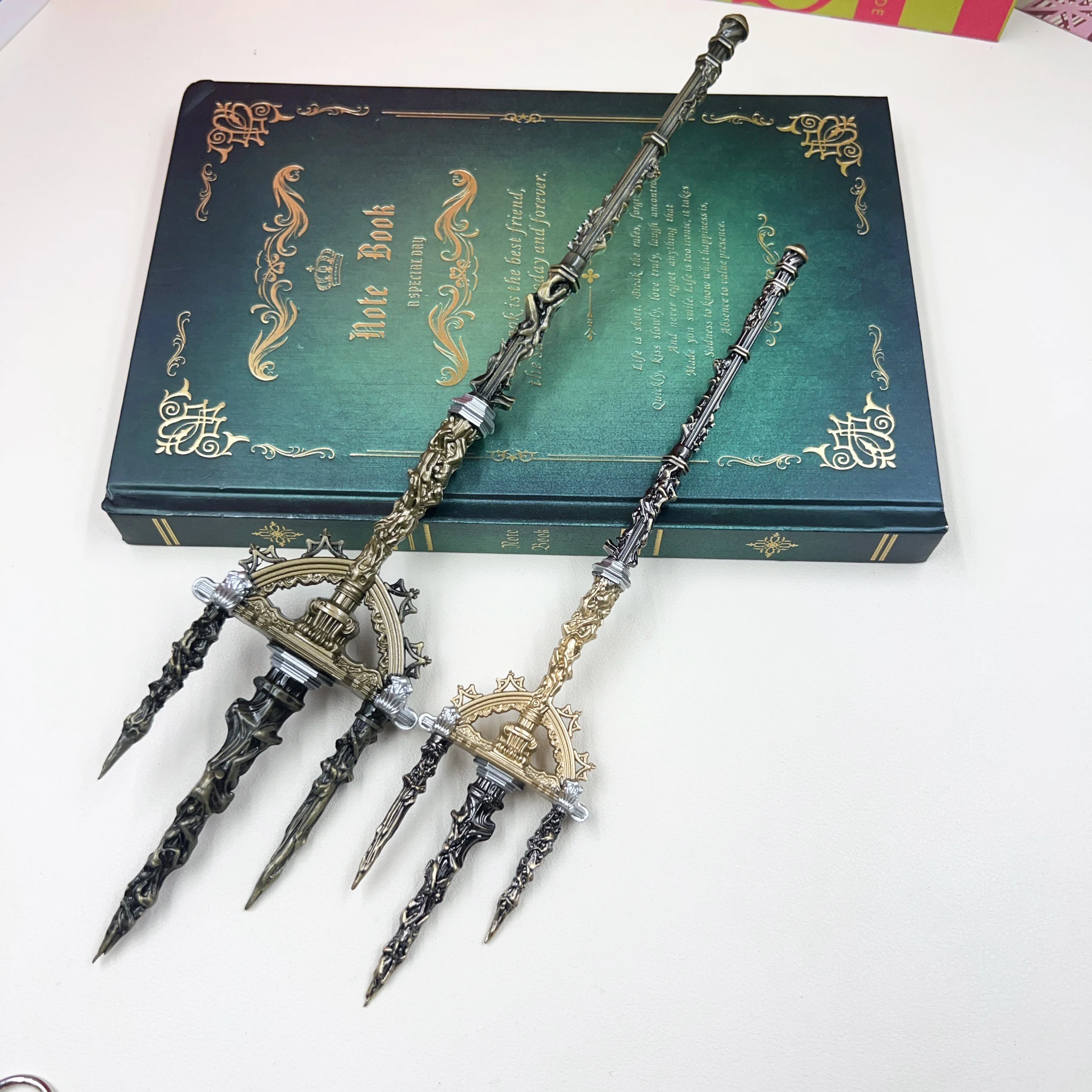 

30 см брелок Mohgwyn's Sacred Spear ER, игровые периферийные аксессуары, брелок для ключей для мужчин, ювелирные изделия Llaveros