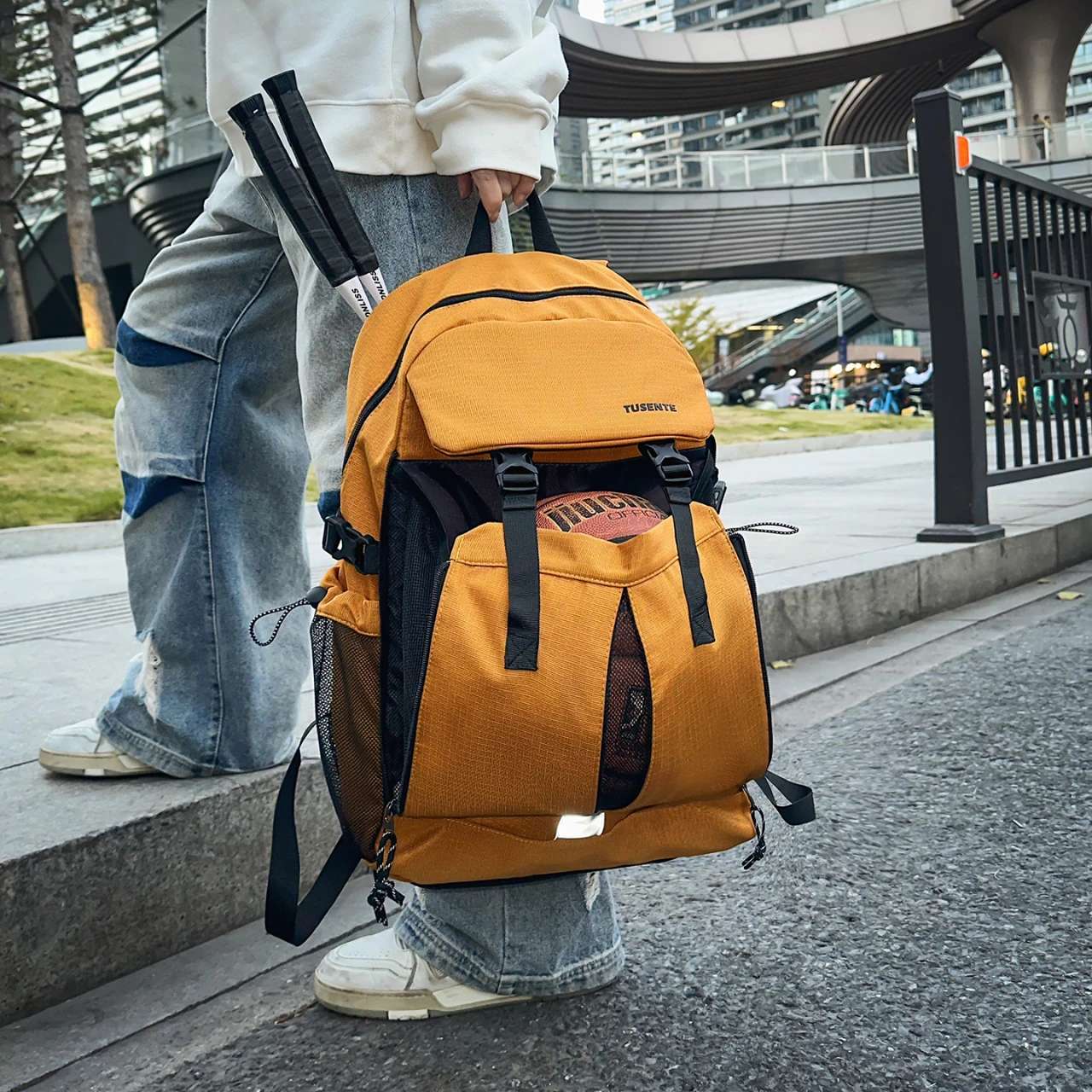 casual backpack for men Sport bag large capacity travel bag student Basketball Storage Packet Outdoor Badminton Racket Bag