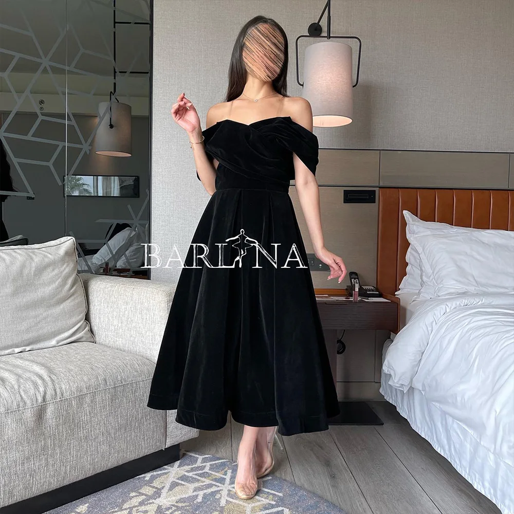 

Black Velvet A Line Evening Party Dresses Off Shoulder Spaghetti Straps Arabian Dubai Formal Prom Dress Ankle Length