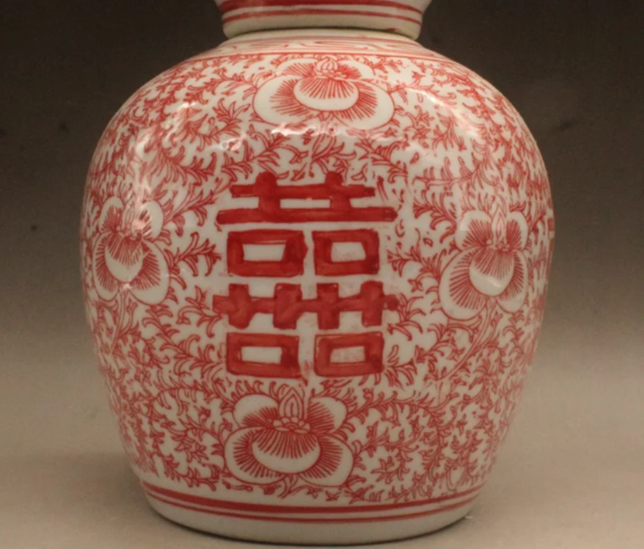 

Red double happiness tea pot imitation antique decoration to make old porcelain collection