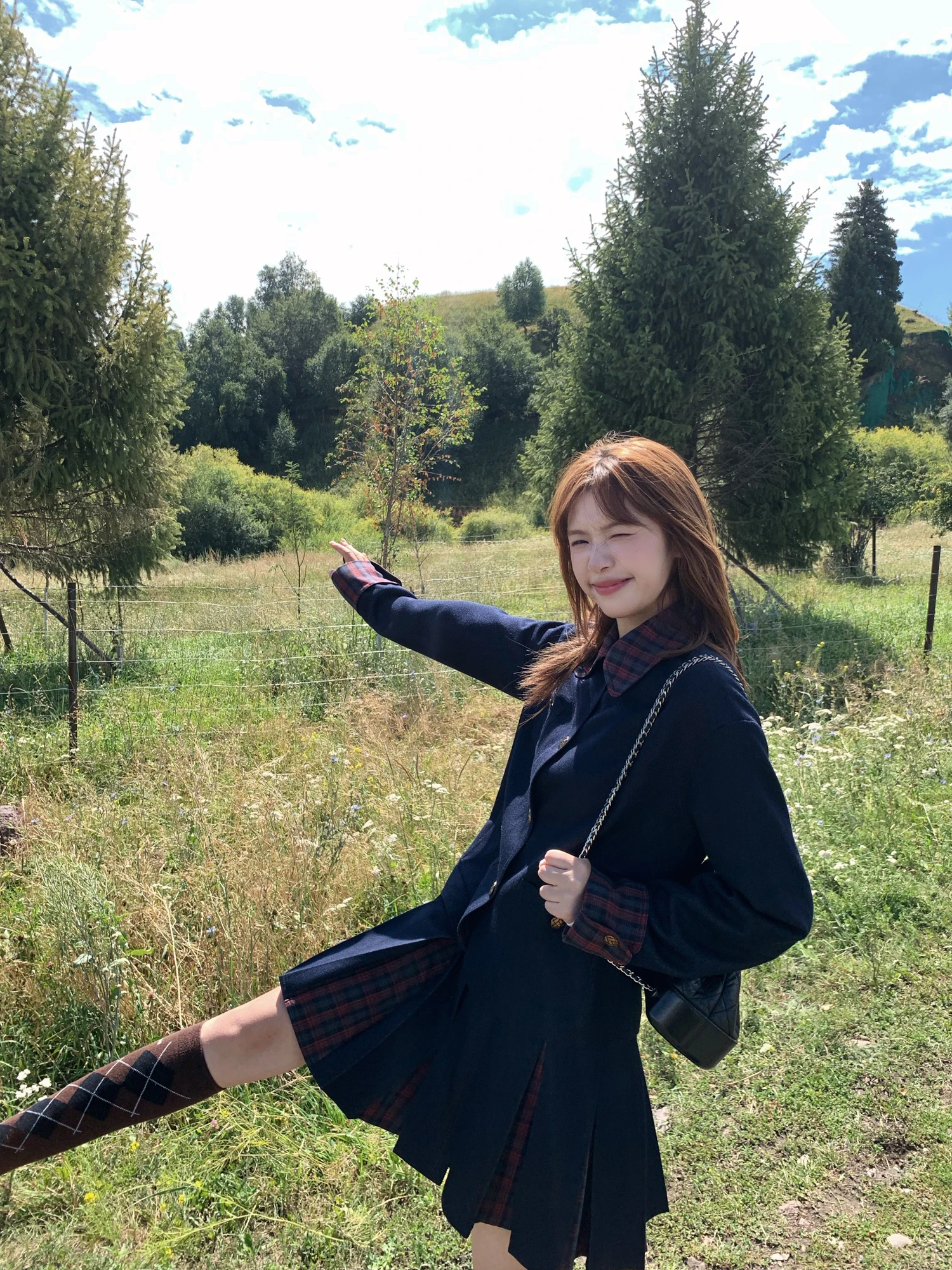 

Комплект из джинсовой куртки и юбки в клетку Gold Bule от Xiao Jun Jun, частная коллекция Brittany, винтажная линия, повседневный стиль