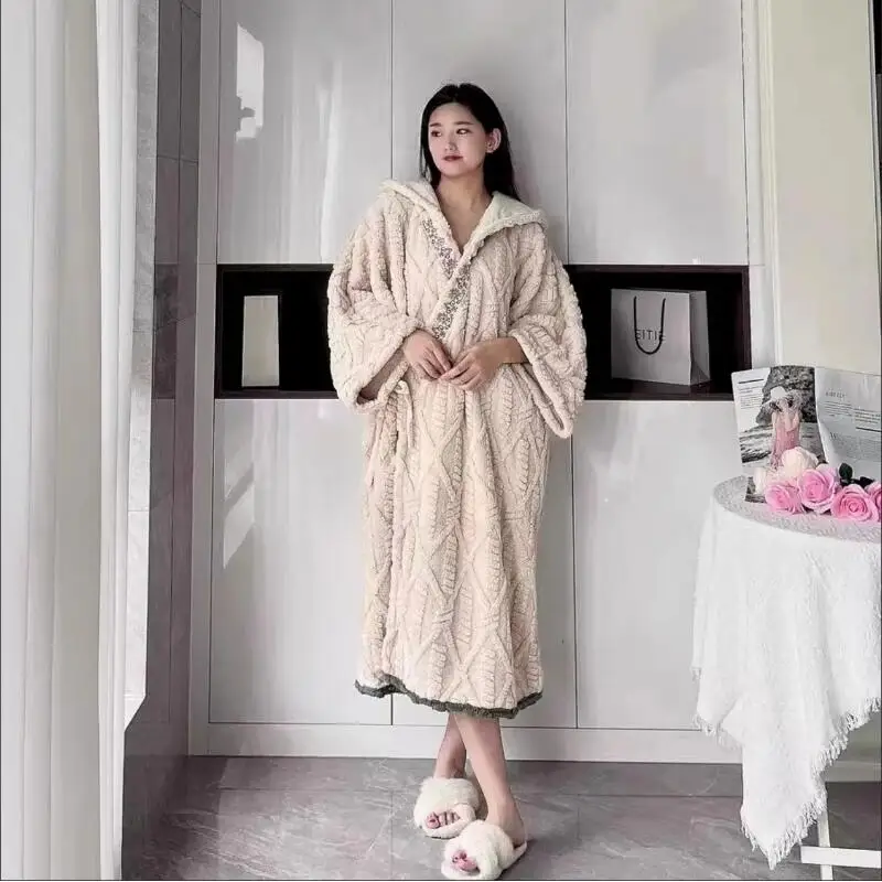 Ropa de dormir de lana Coral para niñas, albornoz de princesa con capucha, pijamas sueltos, ropa de ocio, dormitorio, baño, ropa familiar, capa, prendas de vestir exteriores