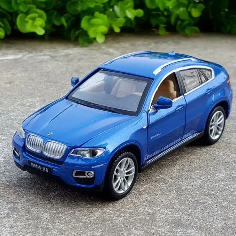 

1:32 BMW X6 SUV Alloy Car Model Diecasts & Toy Vehicles Metal Toy Car Model High Simulation Sound and Light Collection Gift