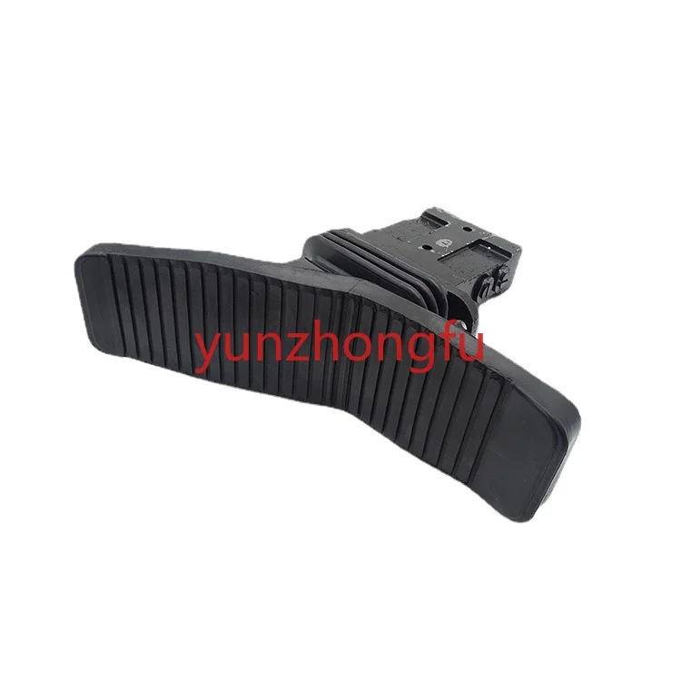 Excavator walking pilot valve unilateral foot valve E200B E320 206-3336 engineering machine accessories