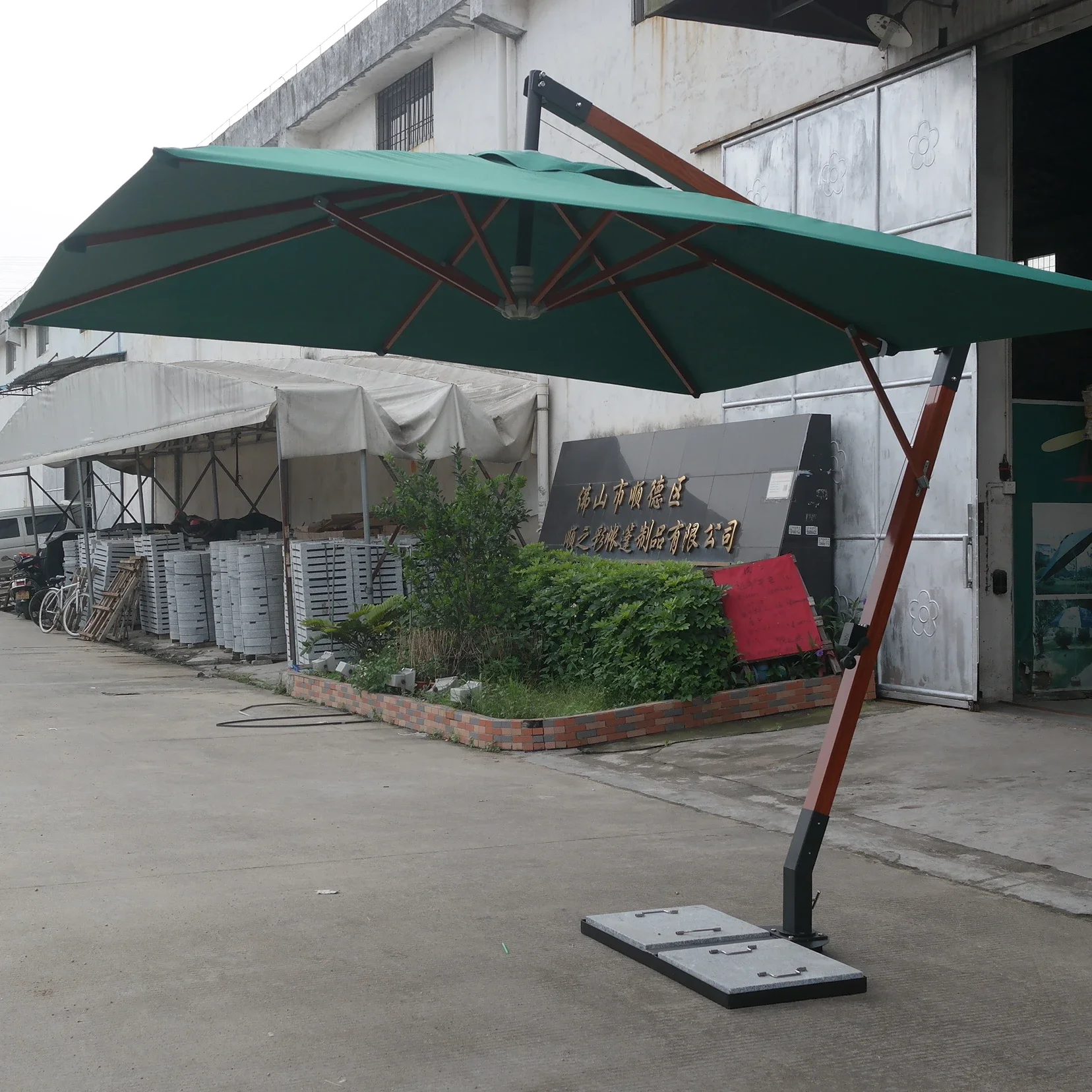 Garden Cafe Restaurant Cantilever Commercial Umbrellas Hotel Outdoor