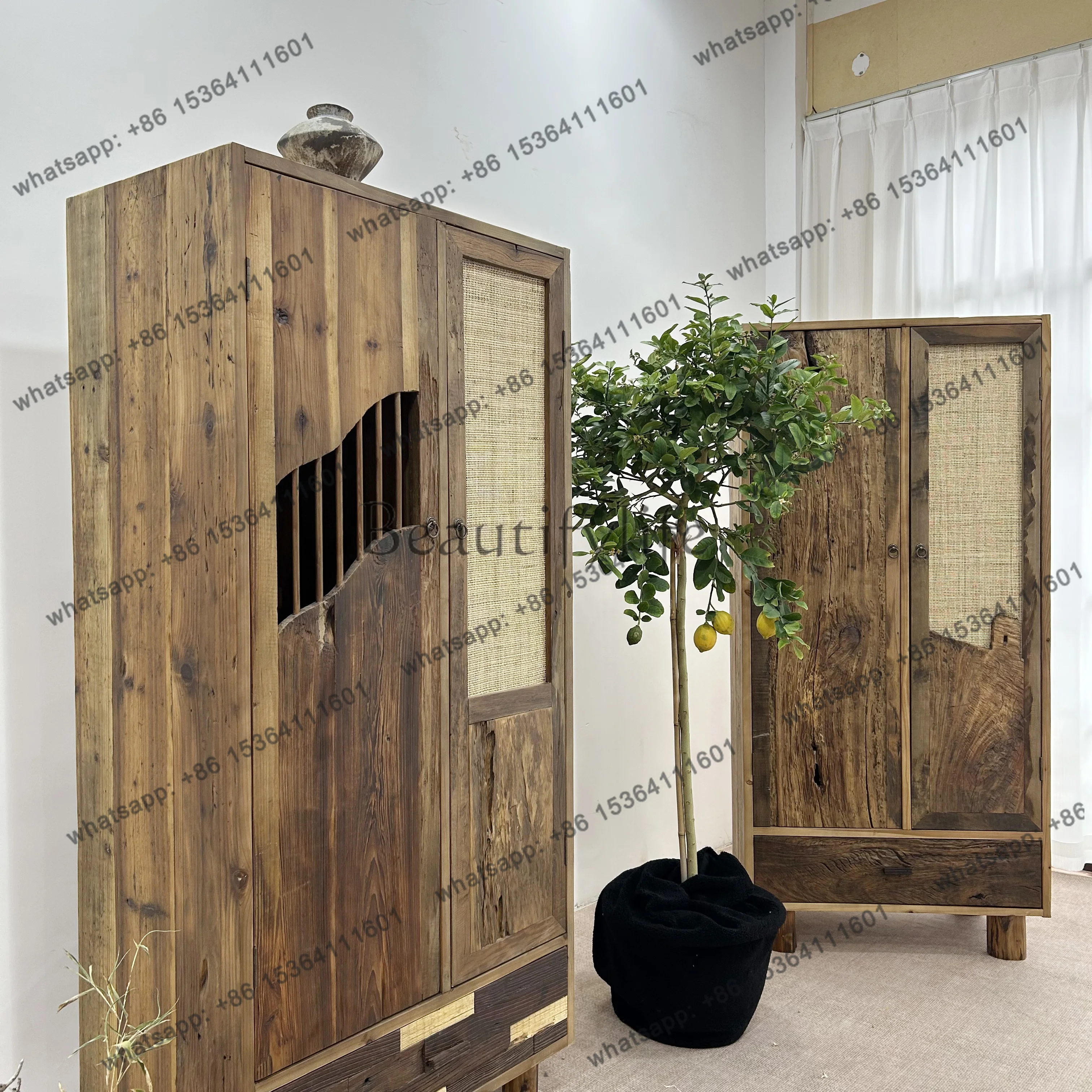 

All solid wood wardrobe mortise and tenon craft home bedroom clothes hanging wardrobe storage storage display cabinet