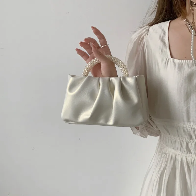 Fashion Pearl Cloud Bag Crossbody Bags for Woman Shoulder Bags Purse and Handbags Designer Bags Women Dinner Bag  