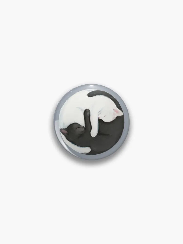 Yin Yang Balancing Cats Pin Buttons Brooches Pin Jewelry Accessory Customize Brooch Fashion Lapel Badges