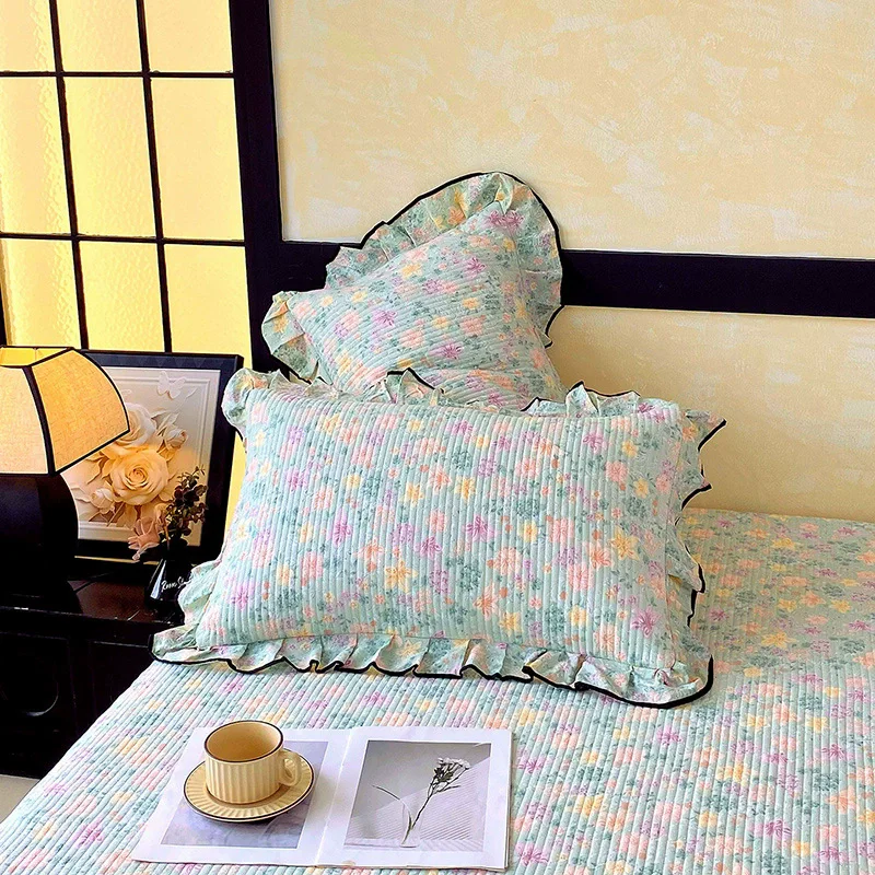 

2pcs Class A Cloud-sensing Double-layer Yarn Cotton Floral Edge Pillow Case Single Pillowcase Single Piece Pillowcases