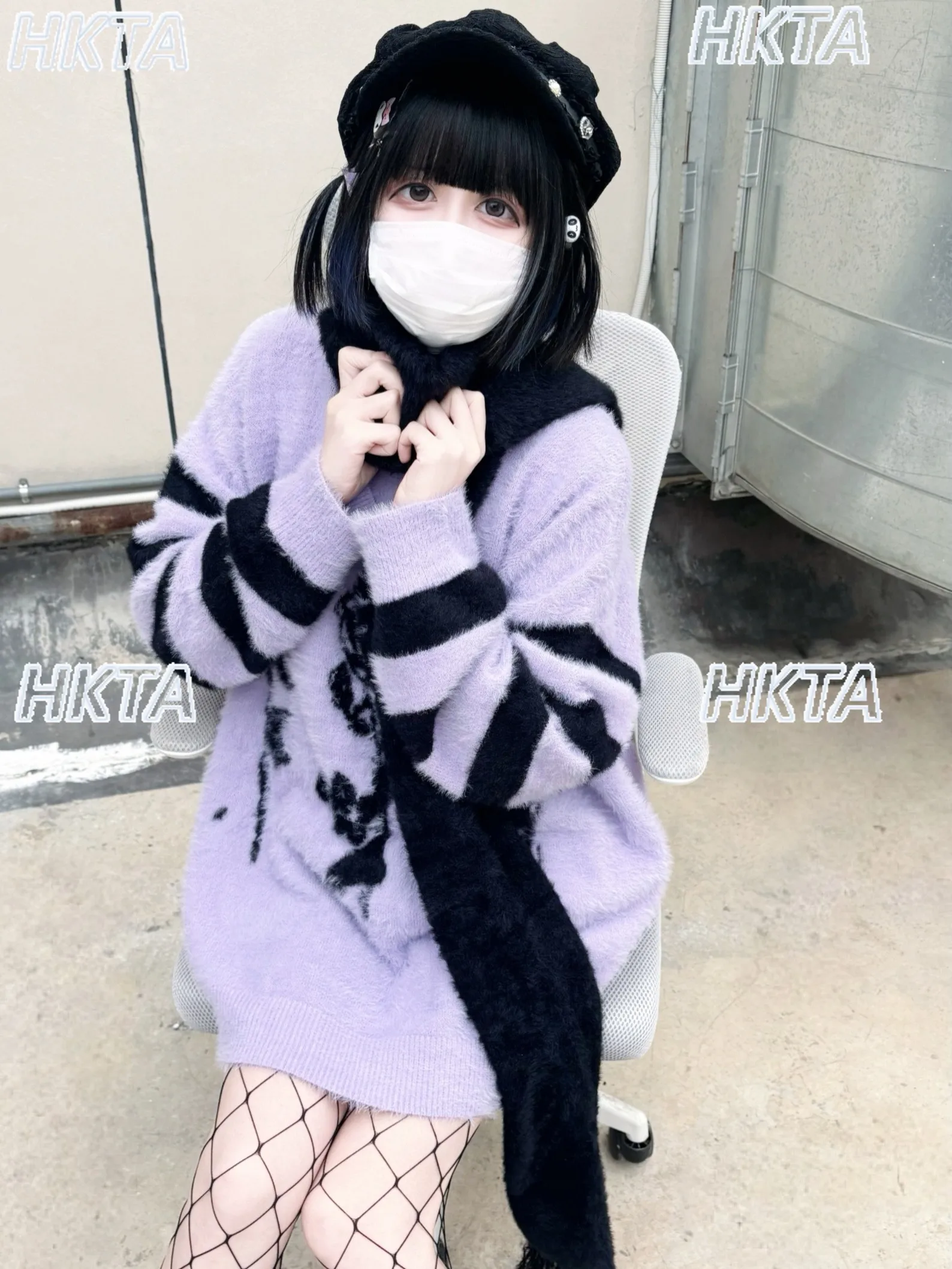 パンクロックゴス模造ミンクストライプニットセータートップ冬ルーズカジュアル多用途クルーネック長袖プルオーバー女性