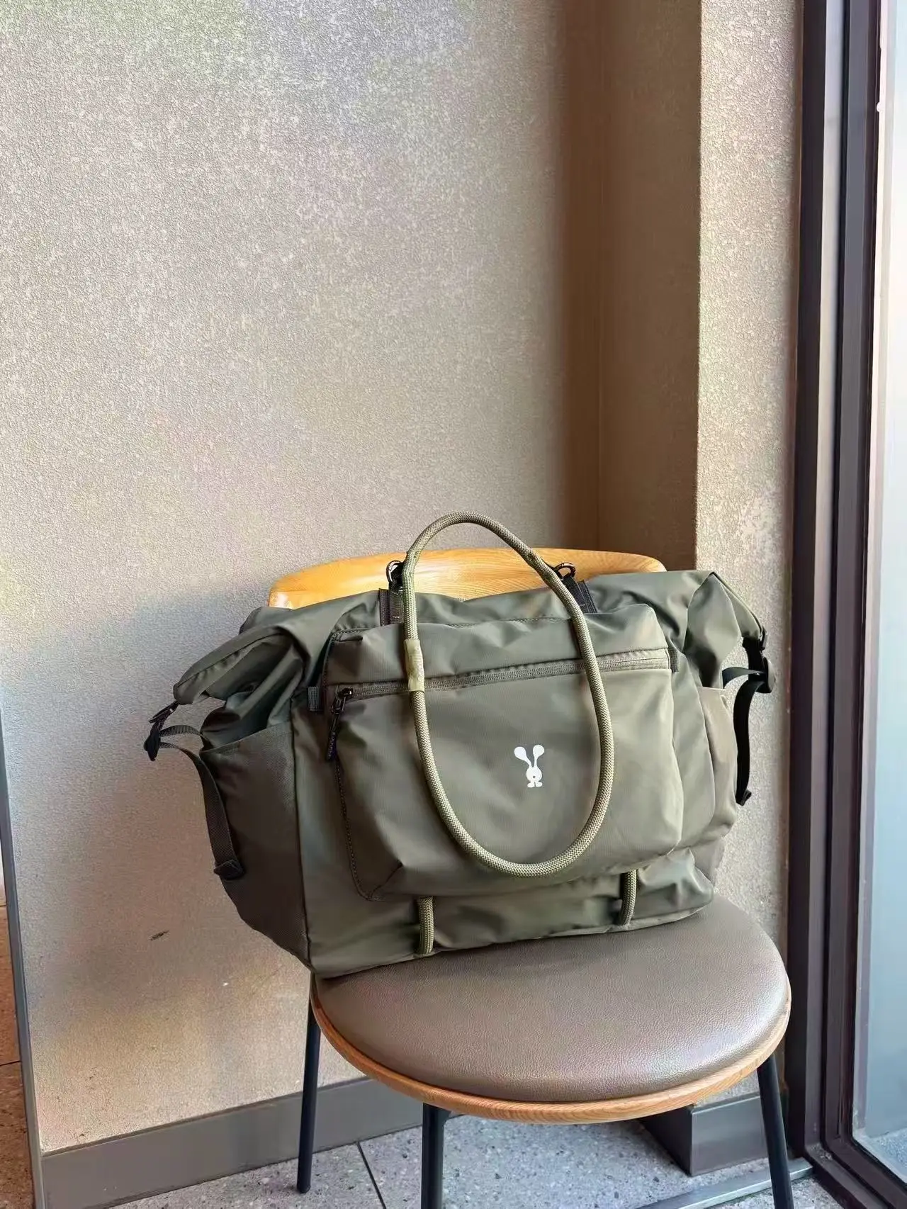 borsa-fitness-di-grande-capacita-borsa-da-viaggio-portatile-da-donna-borsa-casual-in-nylon-per-brevi-viaggi-borsa-per-il-tempo-libero-in-stile-coreano-colore-puro-per-giovani