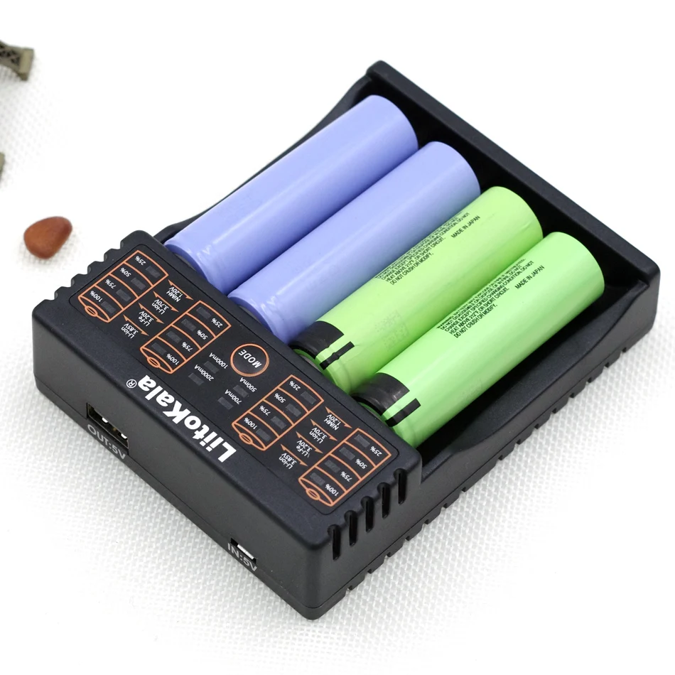 Liitokala Lii-402 Lii-CH2 18650 3.7V 3.2V 3.85V 26650 20700 14500 21700 25500 1.2V NiMH Lithium Rechargeable Battery Charger