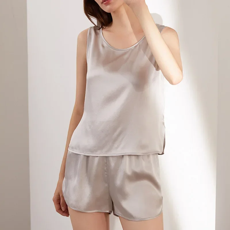 

19 Momme 100% Mulberry Silk Vest Shorts Pajama Suit Solid Color Sleeveless Pajama Women Summer Tank Top Camisole Sleepwear Set